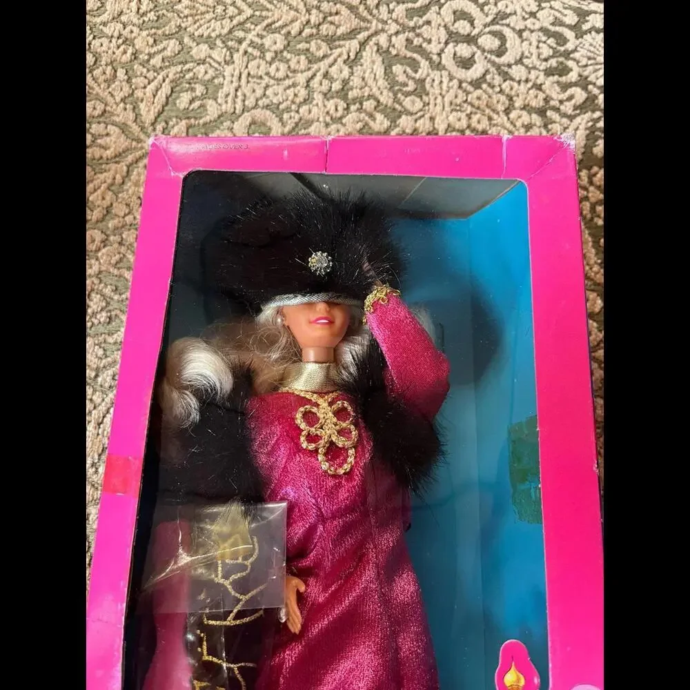NEW 1988 Dolls of the‎ World Collection RUSSIAN Soviet Union Barbie 12